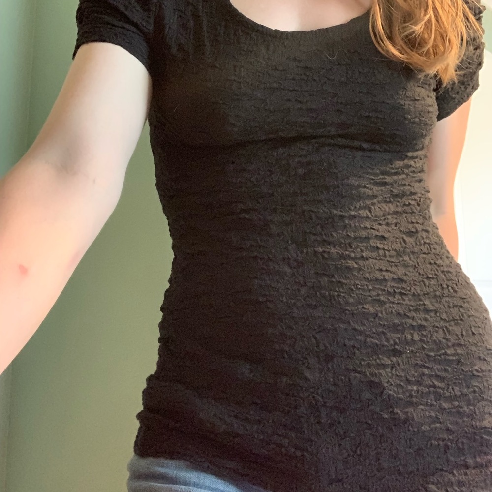 Textured black top